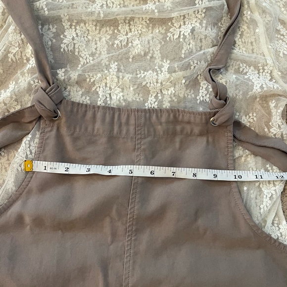 🌿EUC Women’s Forever 21 Adjustable Tie Overalls Beige Size Small Boho Style🌿 - Picture 9 of 11